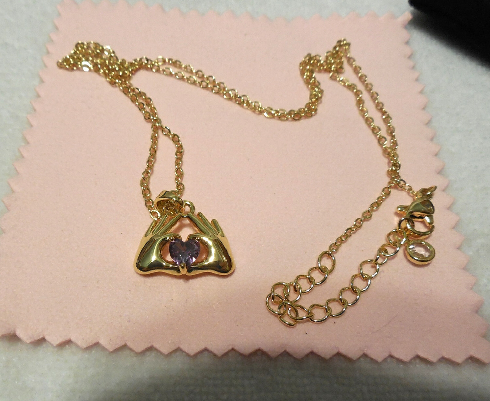 Heart Hands Pendant Necklace Purple Stone O. Secert Amethyst Bag Clean Cloth 18″
