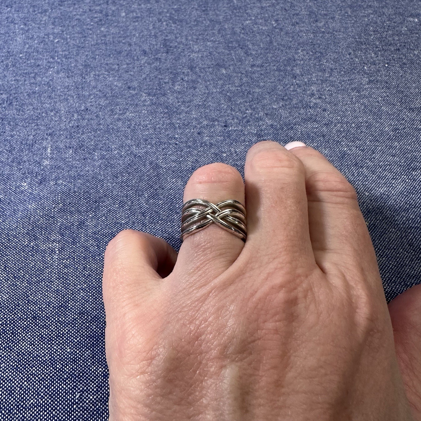Brighton Silver Ring Band Criss Cross Design Size 7