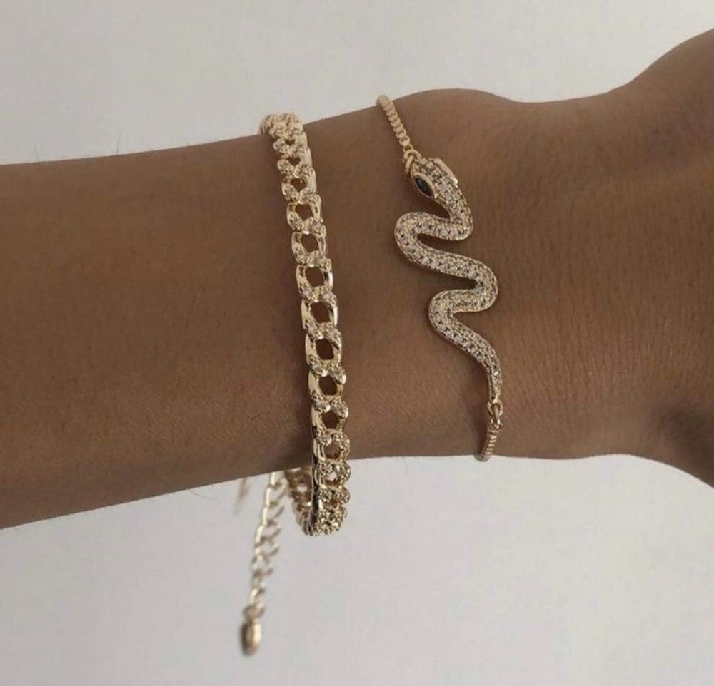 Women/Girls. For All Occasion Bracelets. Stainless Steel Beautiful And Elegant