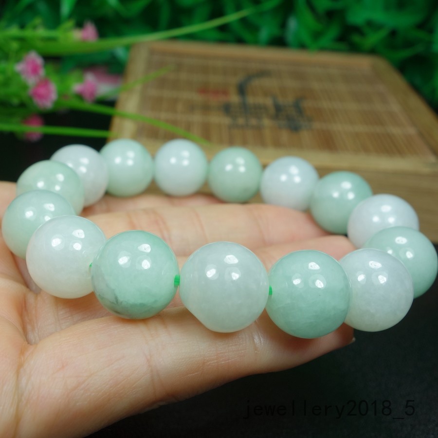Certified Light Green Burma 100% Natural A Jadeite jade 13.2mm Beads Bracelet 手链