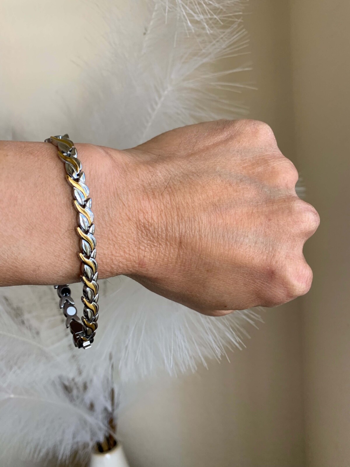 Nice Magnetic Bracelet women HI Magnet Balance Energy Arthritis Pain Relief 5 in