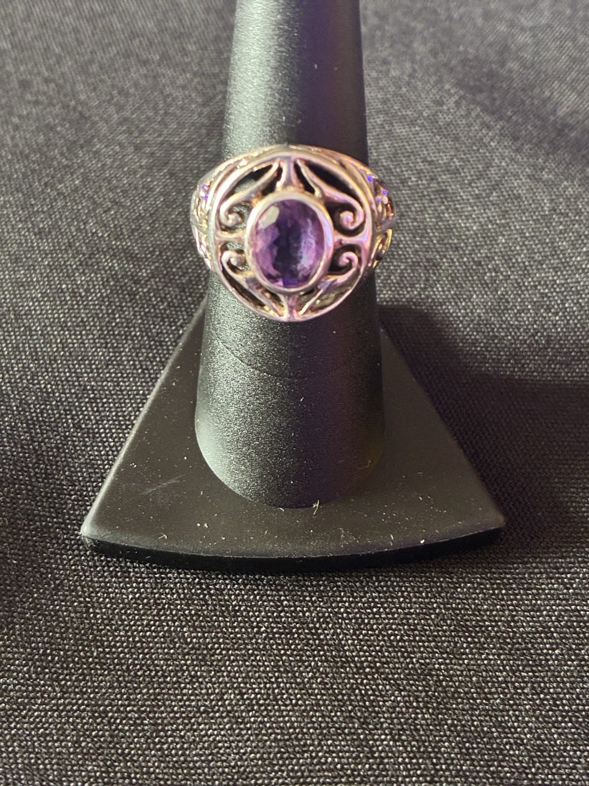 Oval Purple Amethyst Cocktail Ring Sterling Silver filigree size 7 1/2