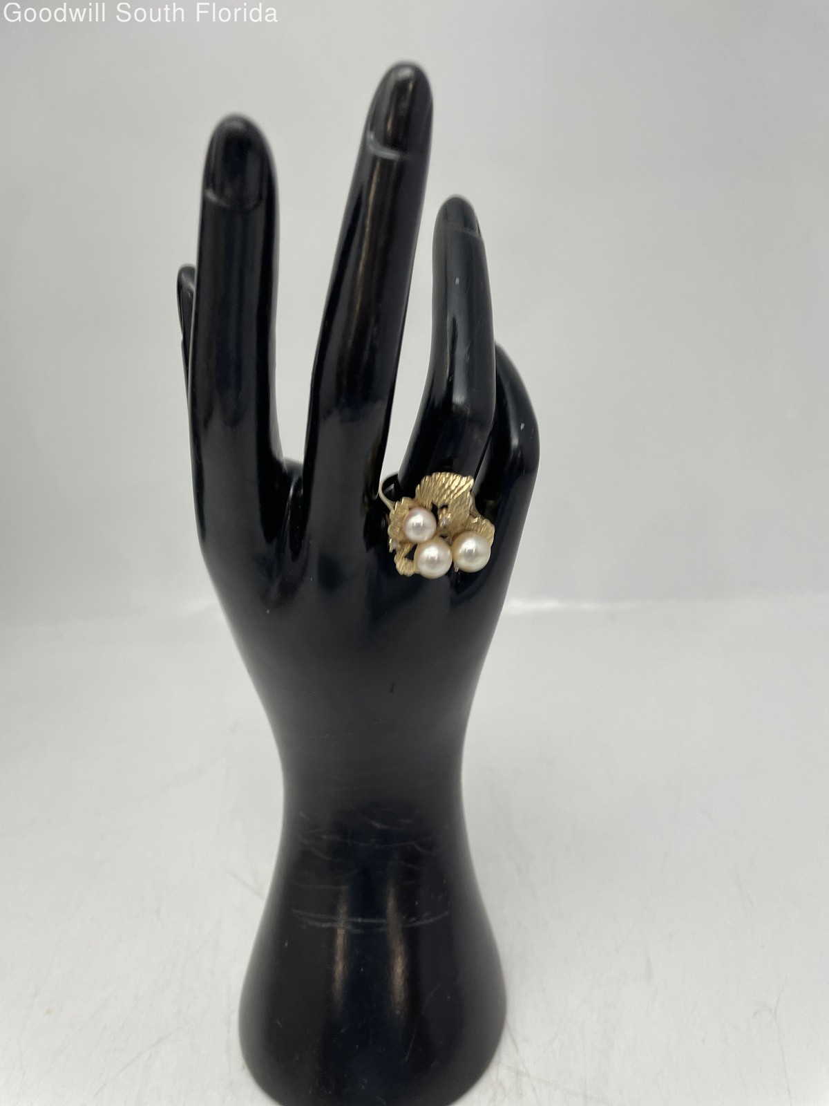 Gold 14K With Diamonds Ring Size 8 (Stamped 14K- Tested 13.79KT) Weight 6.2g