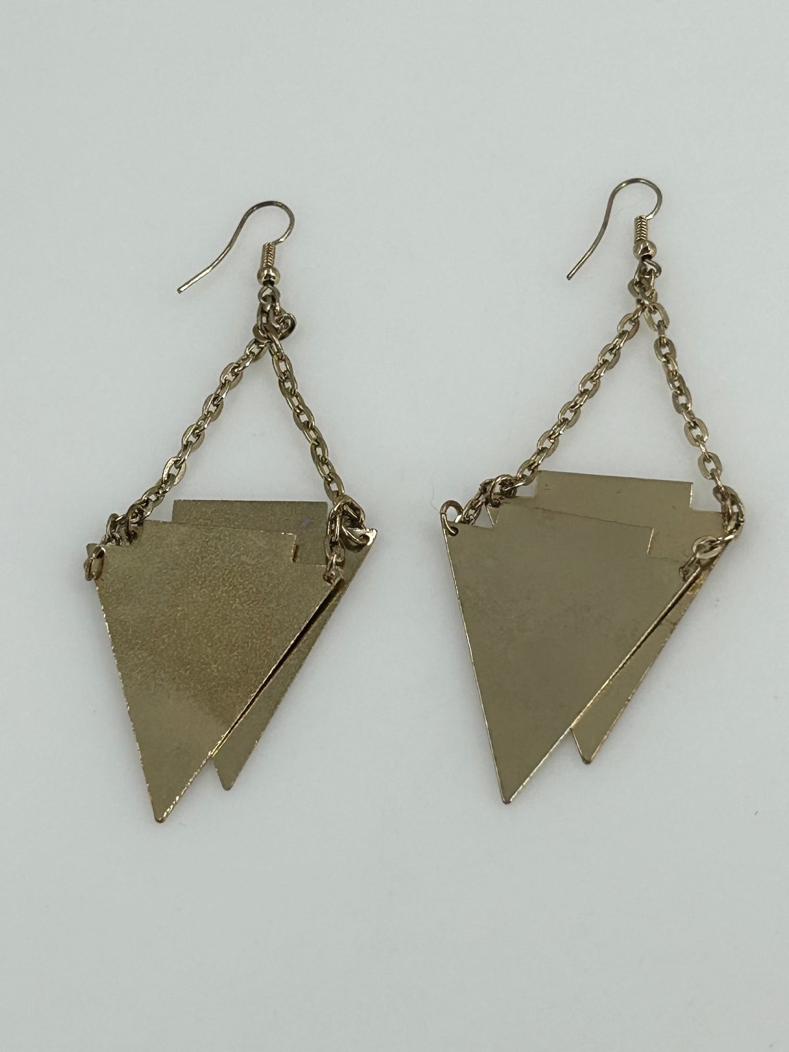 Vintage Geometric Triangle Dangle Hook Earrings Gold Tone Chain 3.5in Drop