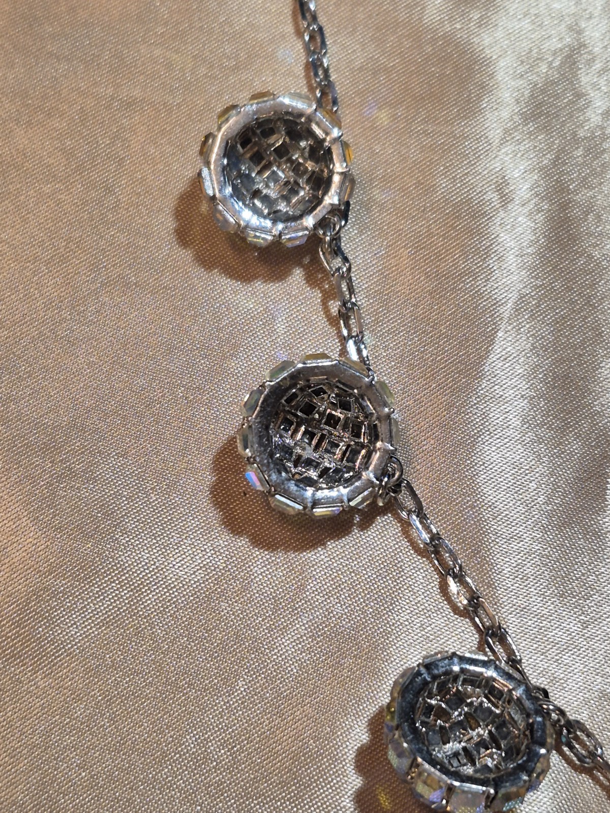NEW! INC DISCO BALL SILVER/IRIDESCENT CRYSTAL STATEMENT NECKLACE (996)