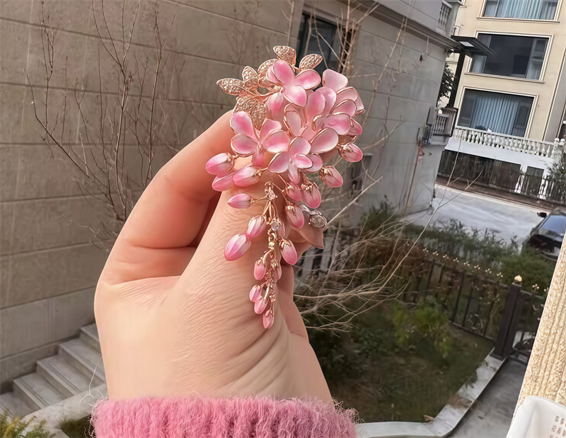 Enamel Color Design Wisteria Flower Brooch, High Quality Flower Brooch 6.6CMX4CM