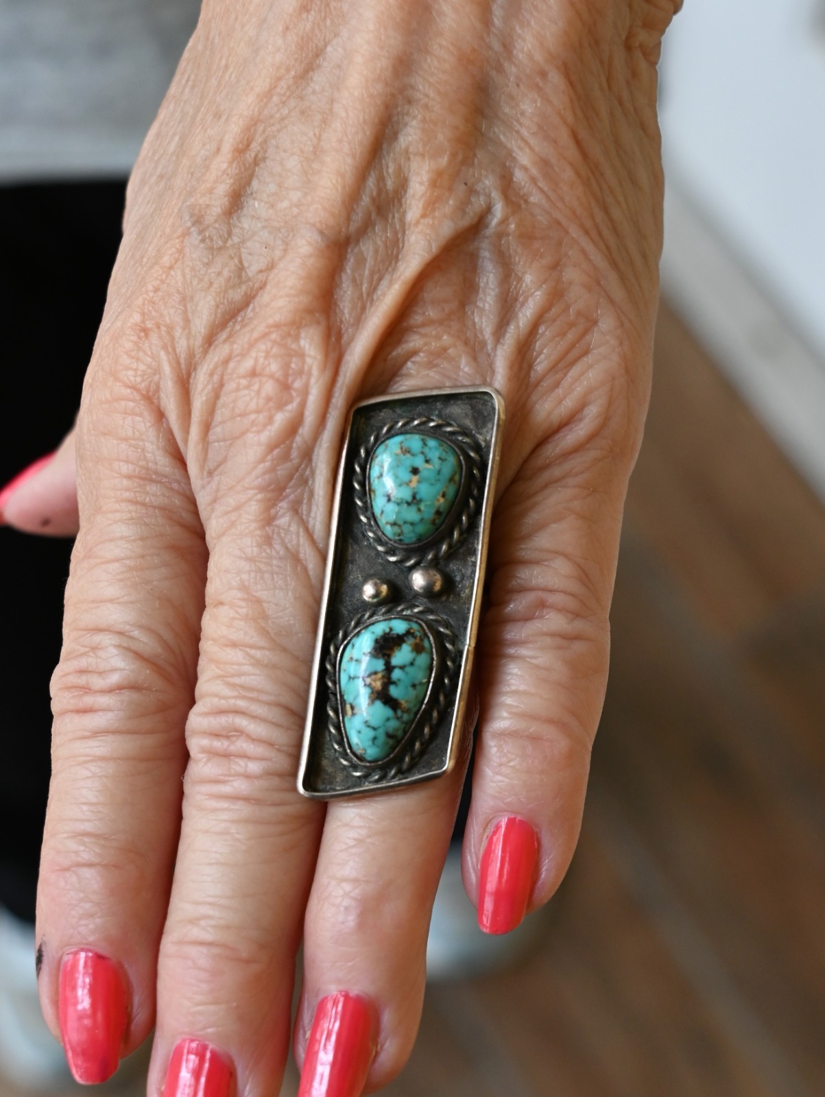 OLD BIG Navajo ring RARE spiderweb #8 TURQUOISE! & Sterling 13.7 grams size 5.5
