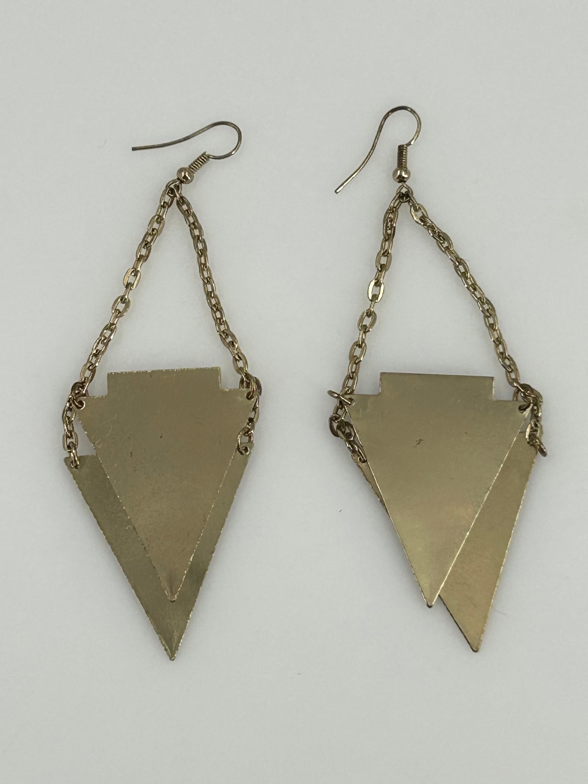 Vintage Geometric Triangle Dangle Hook Earrings Gold Tone Chain 3.5in Drop