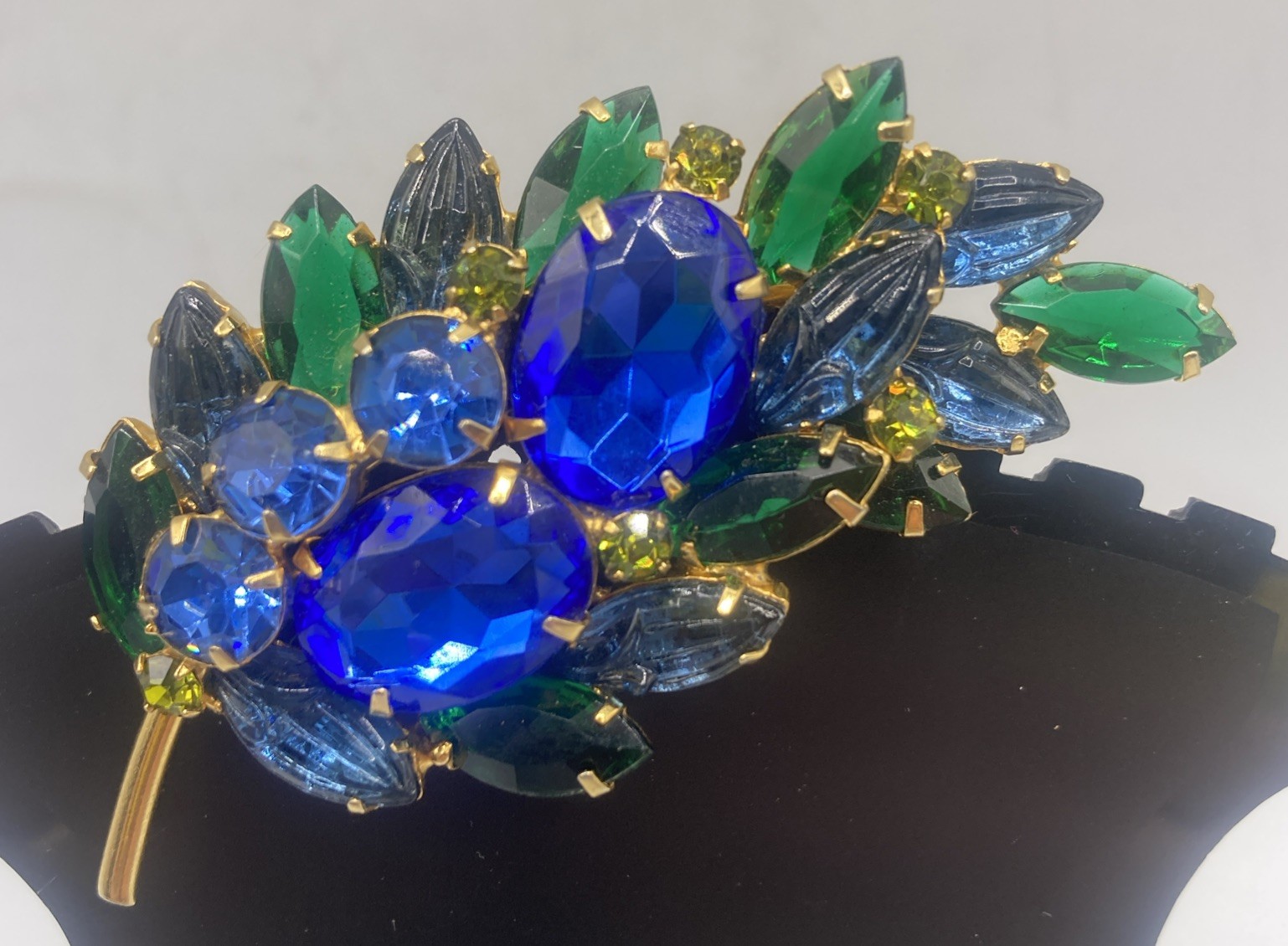 Vintage Juliana D&E Blue Green Rhinestone Brooch Scarab Glass 1960s 3”