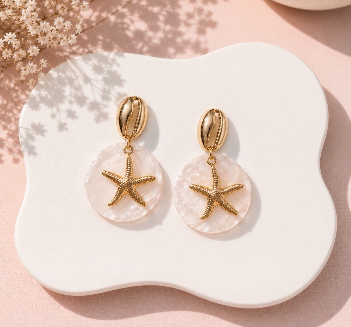Gold Tone Starfish Shell Round Disc Dangle Drop Clip-On Earrings Beach