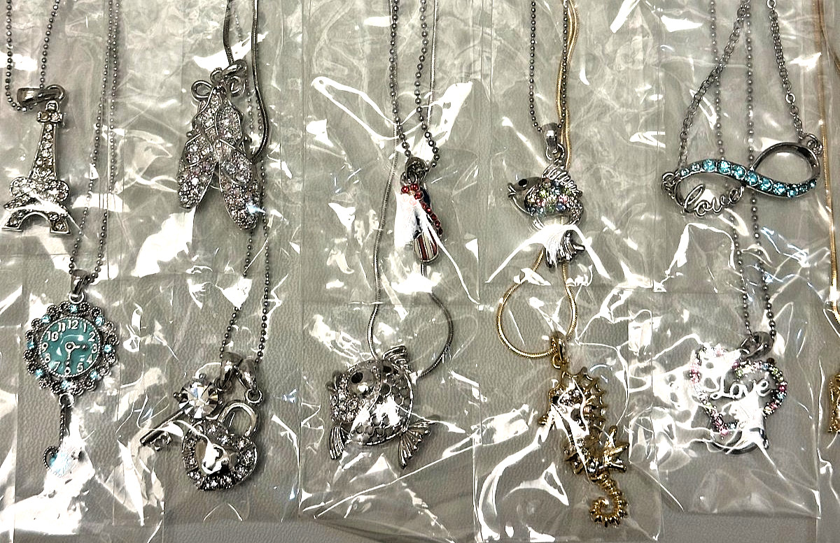New 20pcs Crystal Charm Pendant Necklaces Jewelry #54 Love Infinity K-Fashion
