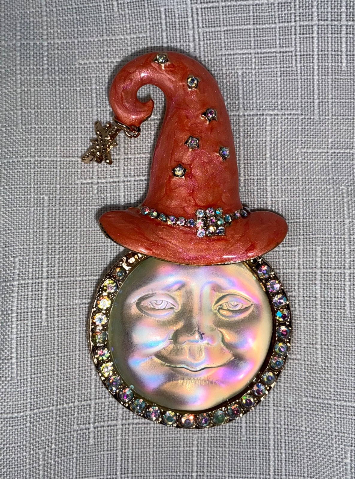 Brooch Pin Pendant Moon Wizard Halloween Magical Hat