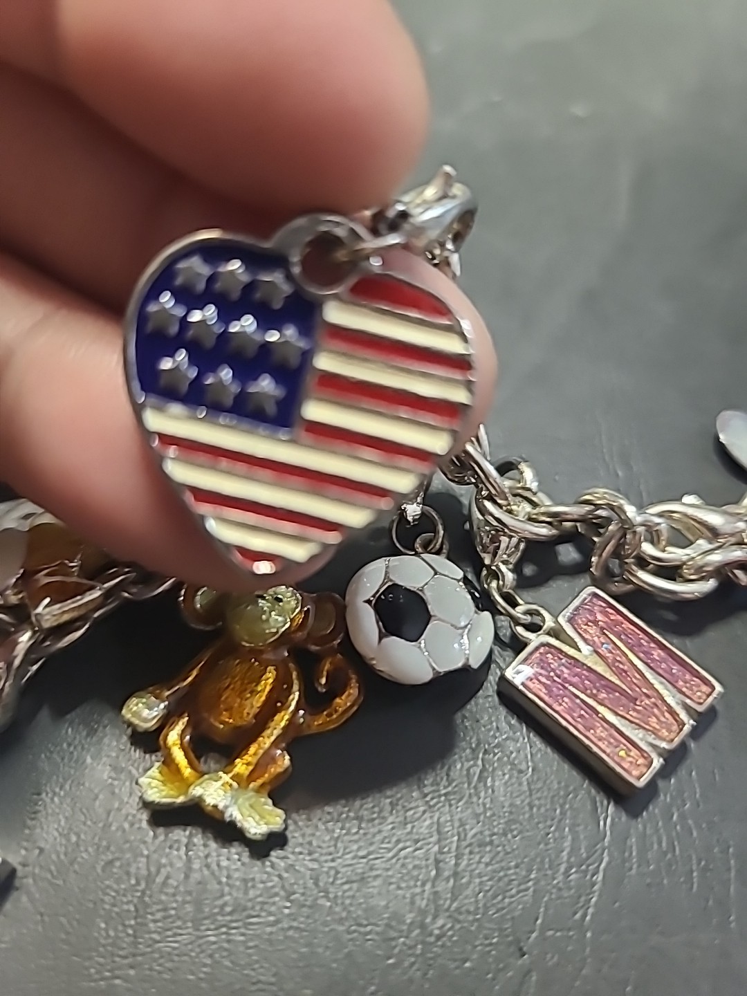 Vintage Fashion Jewelry Charm Bracelet Metal Chain with Retro Dangle Charms