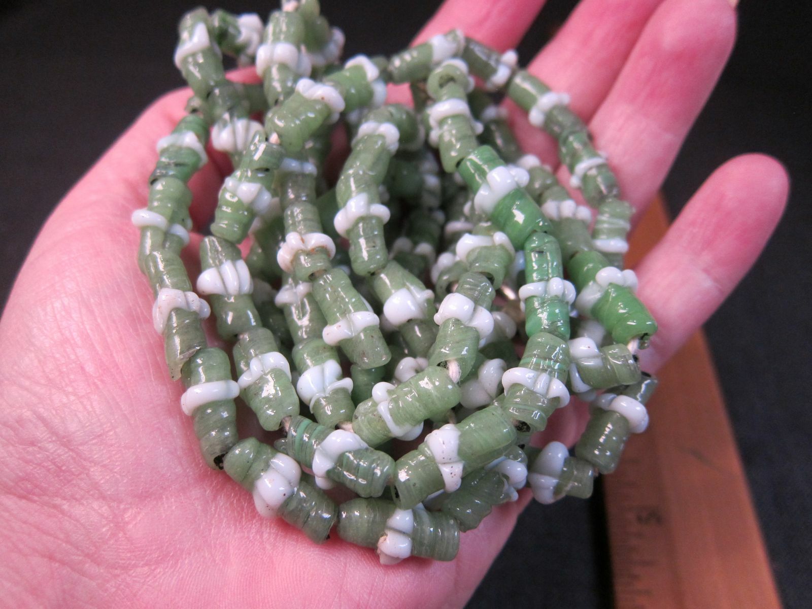Neat 52″ long strand string of handmade lampwork glass beads light green white