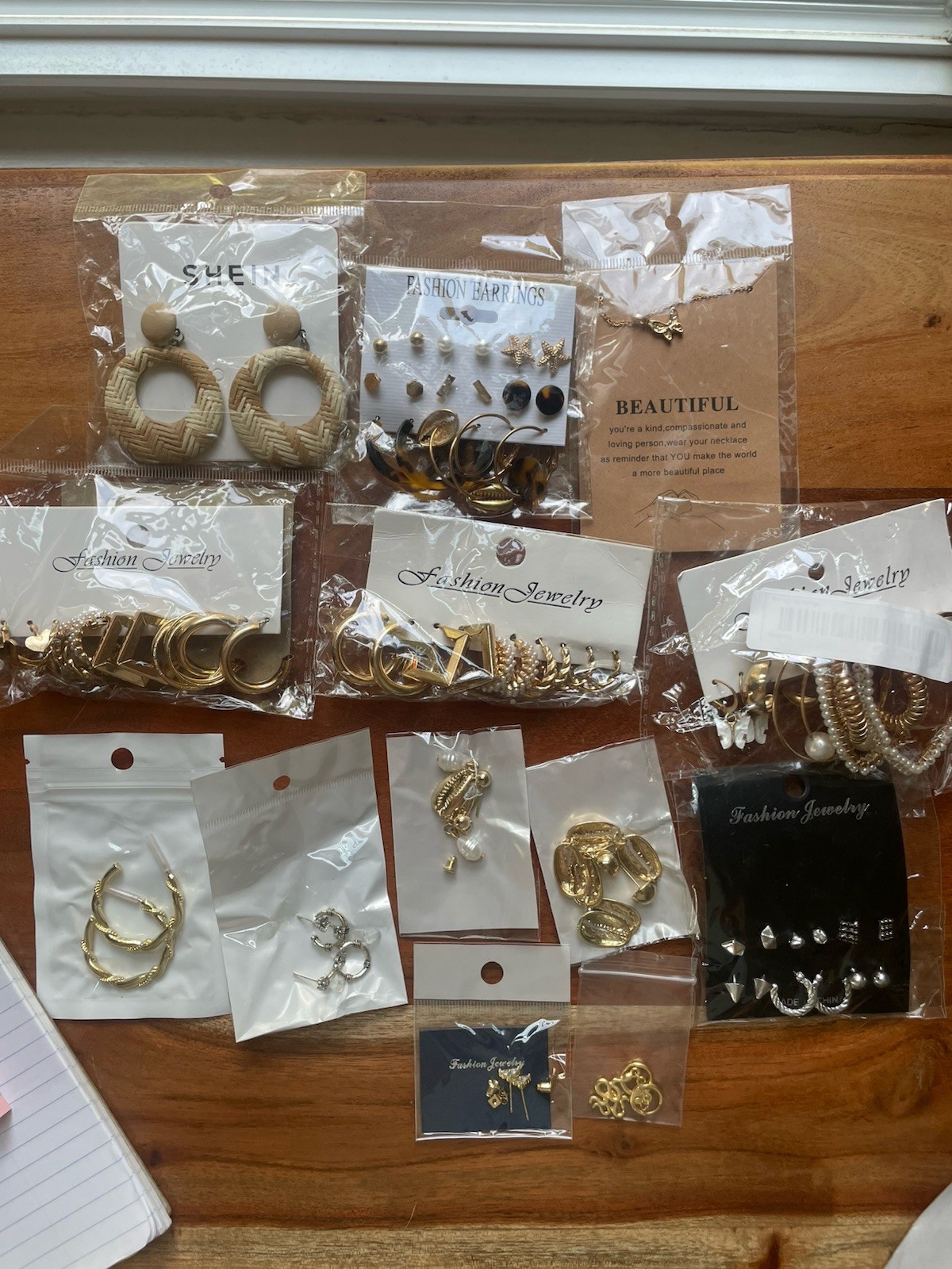Mixed Lot Of Fun Earrings. Post, Hoops And Dangles. Over 30+ pairs!