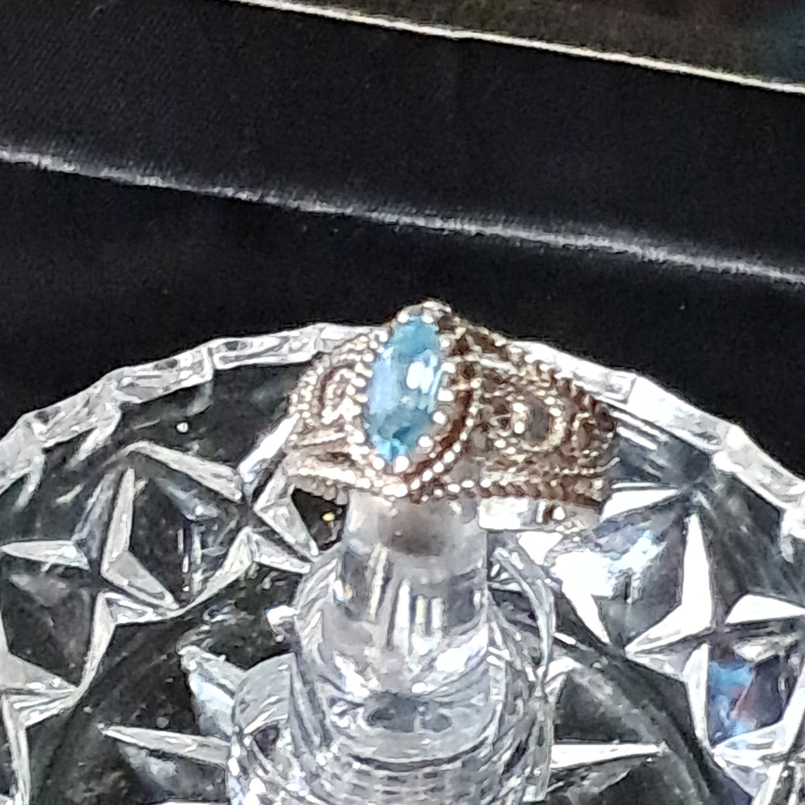 Vintage Avon, Sterling Silver 925 Ring w/Blue Topaz Stone Filigree Band sz. 9