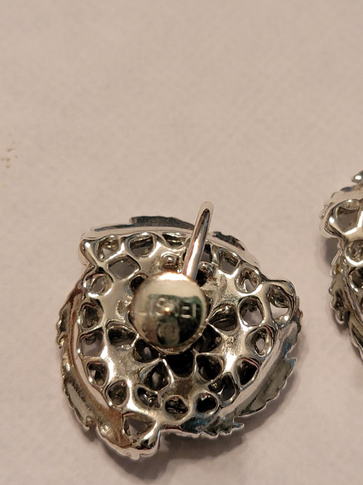 Earrings Vintage LISNER Signed Screw Backs. Rhinestone AB Silver Toned