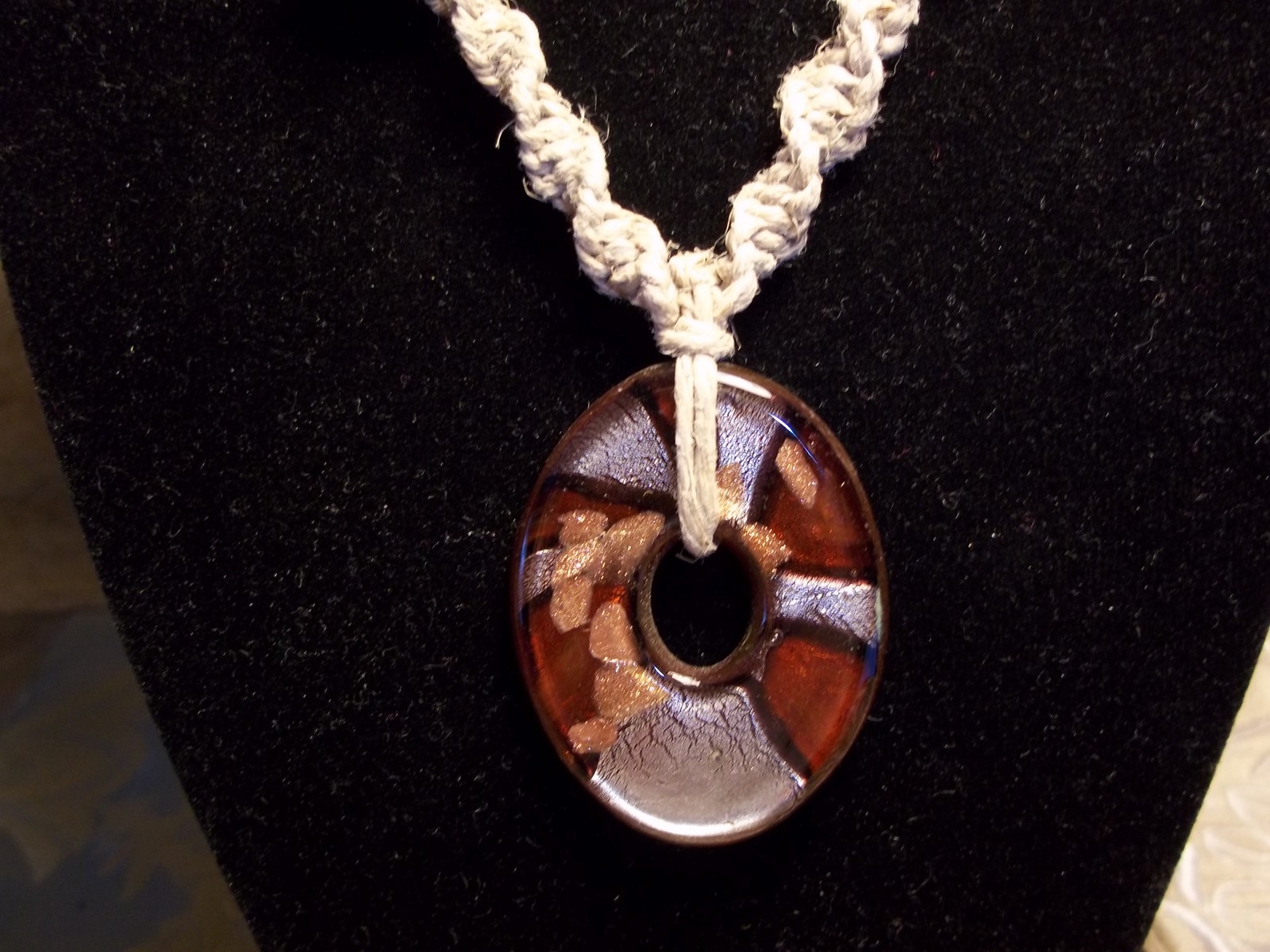 Handmade 17 1/2 inch HEMP Necklace with OVAL Glass LAMPWORK Pendant H-88
