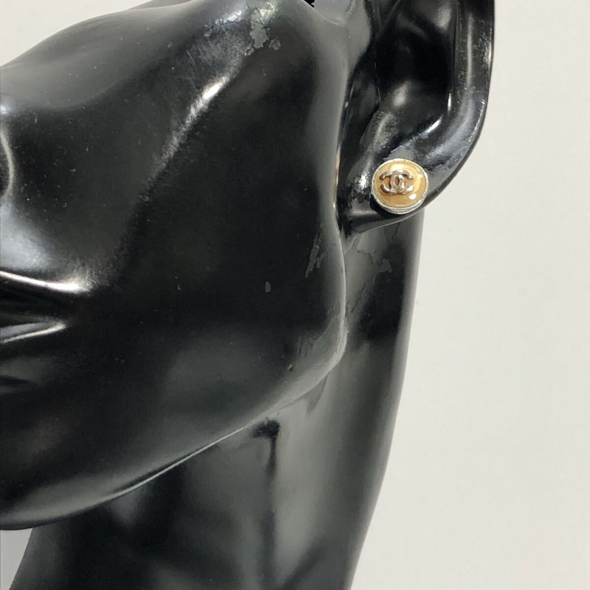 CHANEL Vintage Earrings Coco Logo Round Small Silver Plate 00T