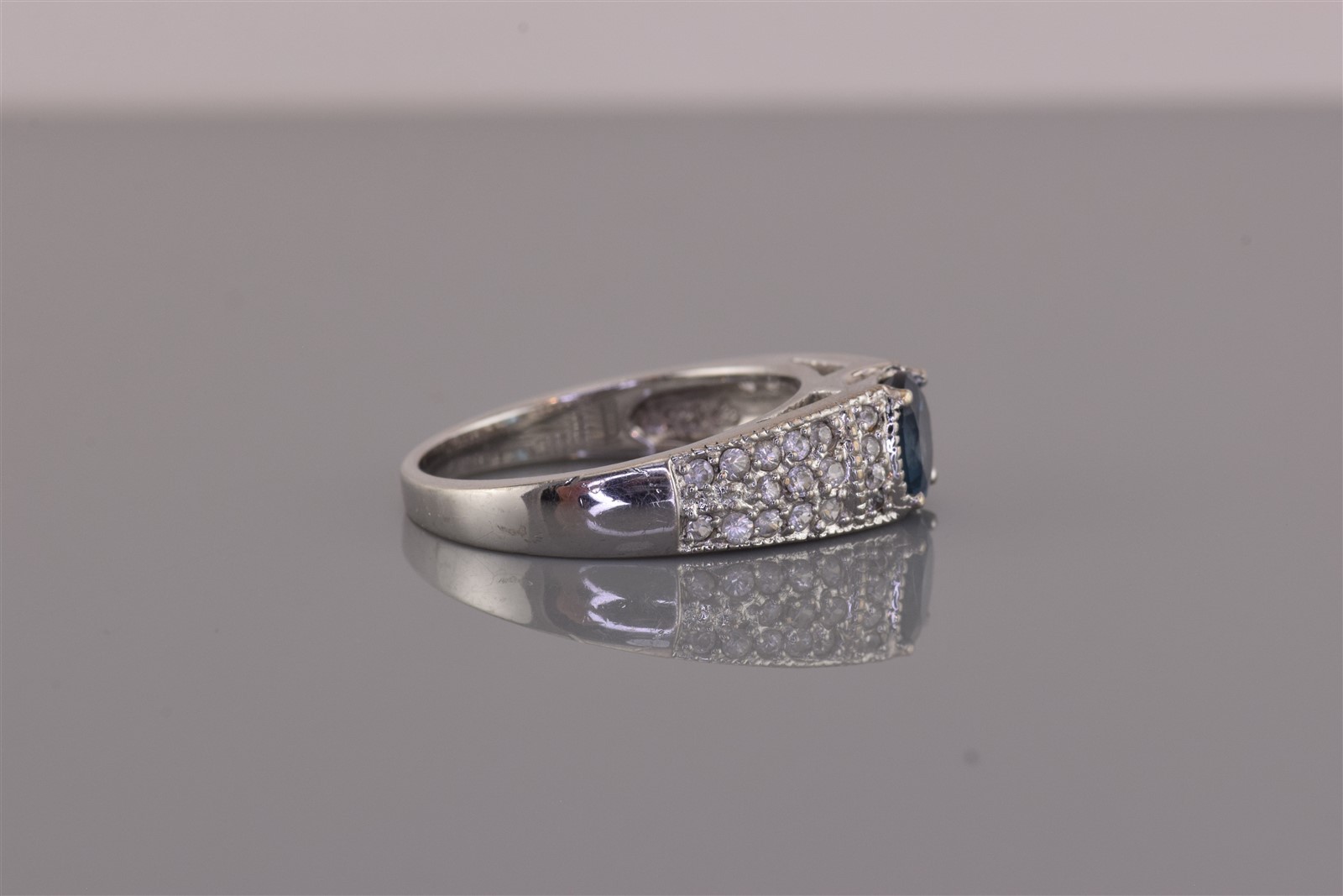 Sterling Silver Blue & White Topaz Clustered Accented Band Ring 925 Sz: 10