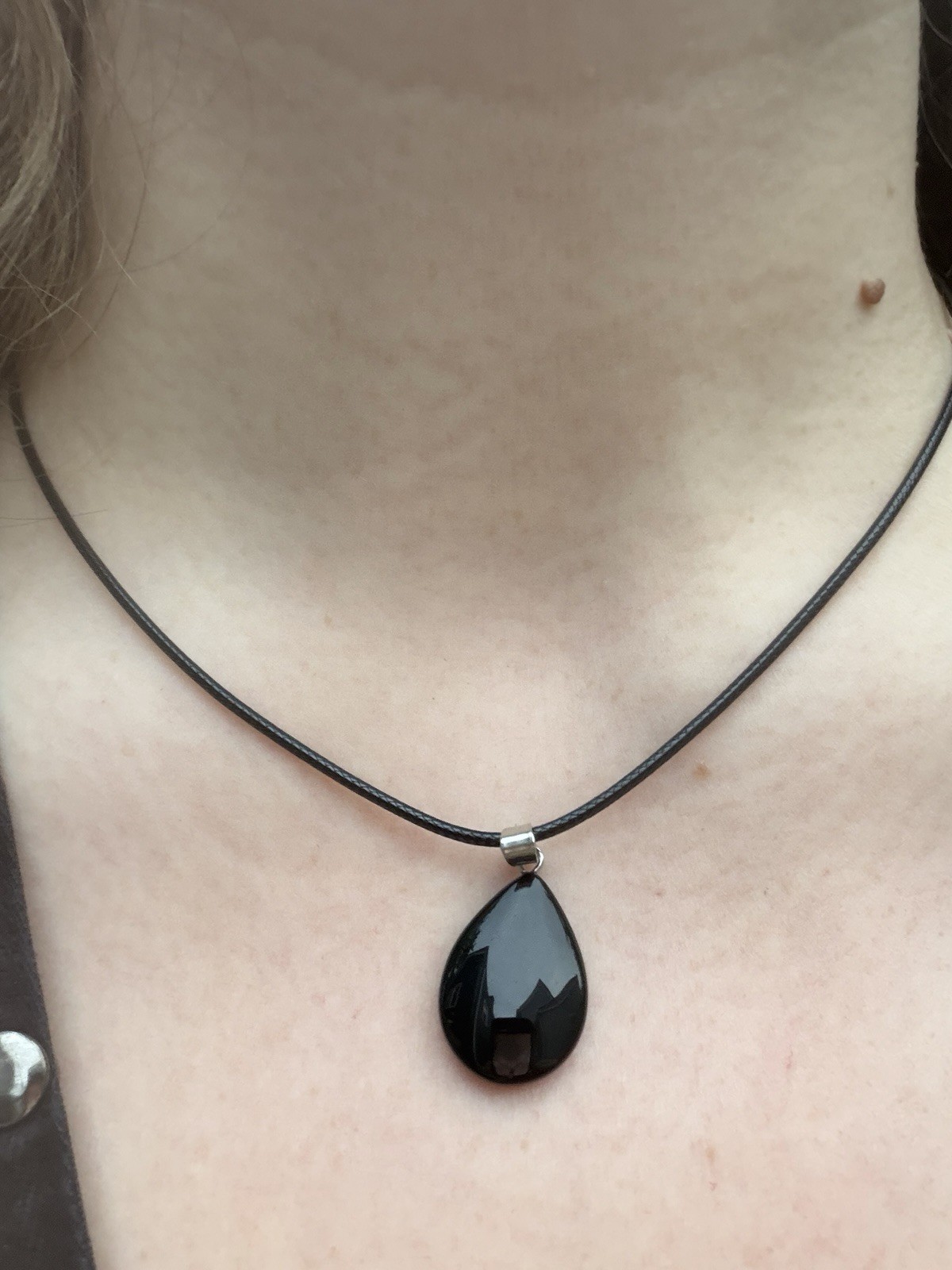 Black Onyx Teardrop Pendant Necklace 19in Braided Cord Silver Bail Crystal New