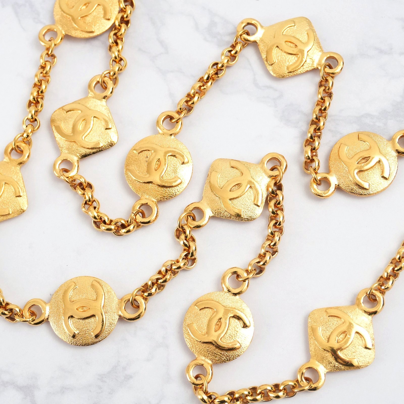 CHANEL Coco Mark Medallion Long Chain Necklace Gold Plated 29 Auth #51723A