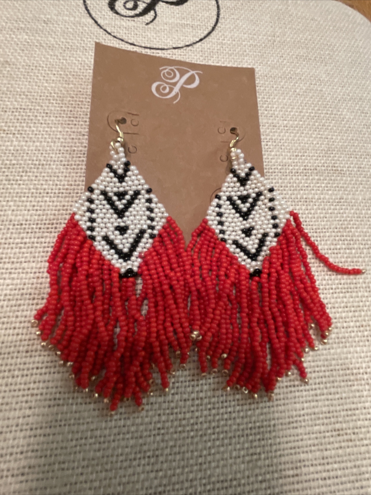 Plunder Design Fashion Jewelry Tyre Red Fringe Seed Bead Drop Dangle Earrings