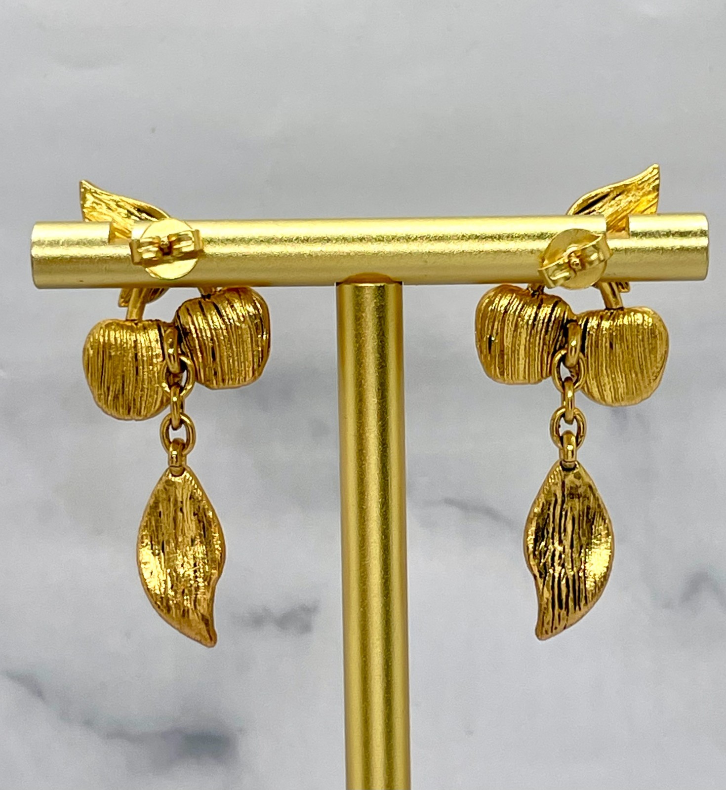 YSL YVES SAINT LAURENT Gold Tone Cherry Earrings – Pre owned / MF6233