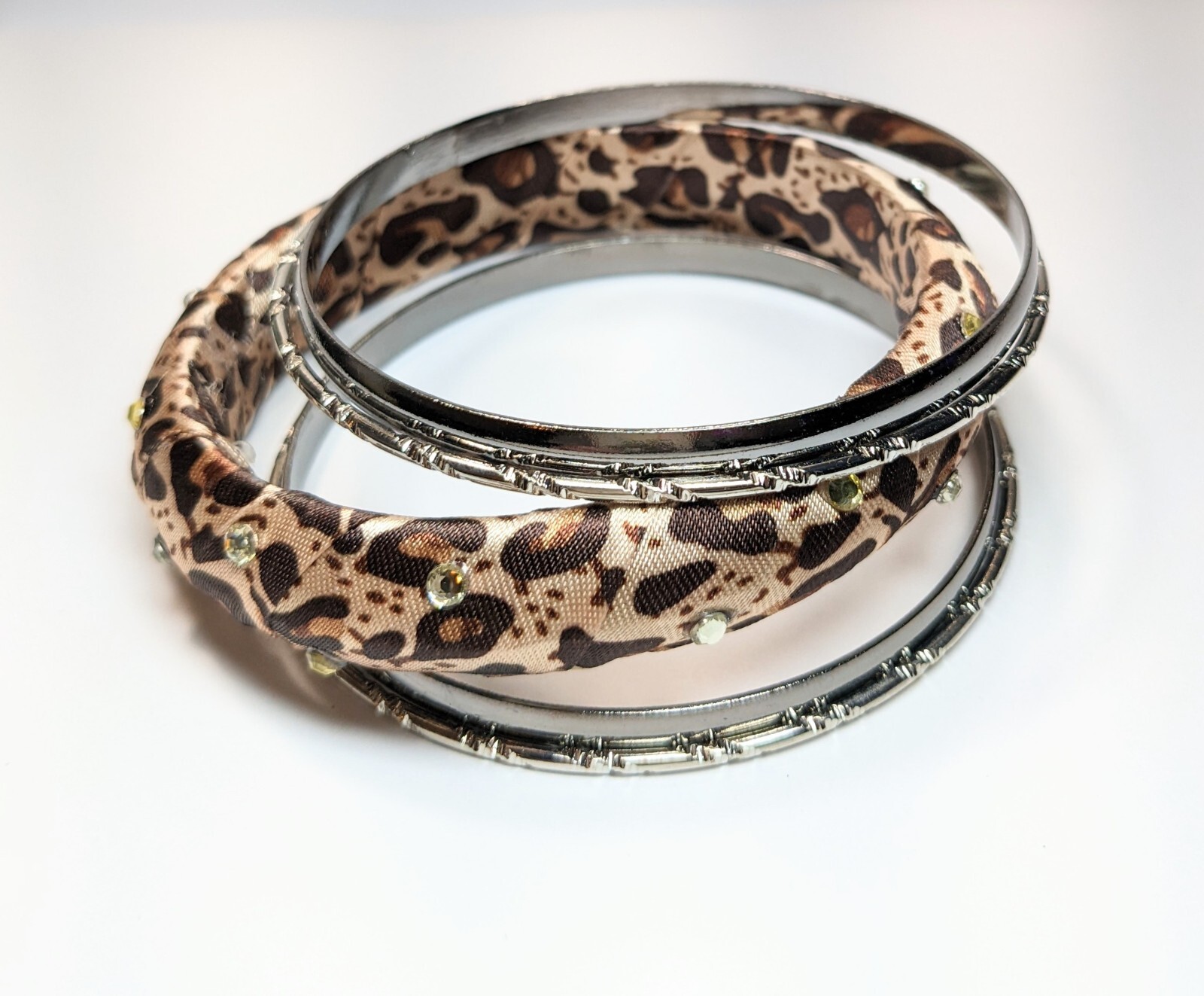 Bangle Bracelet Animal Print 50 pcs Stackable Woman Teen Wrist 2.50″ dia