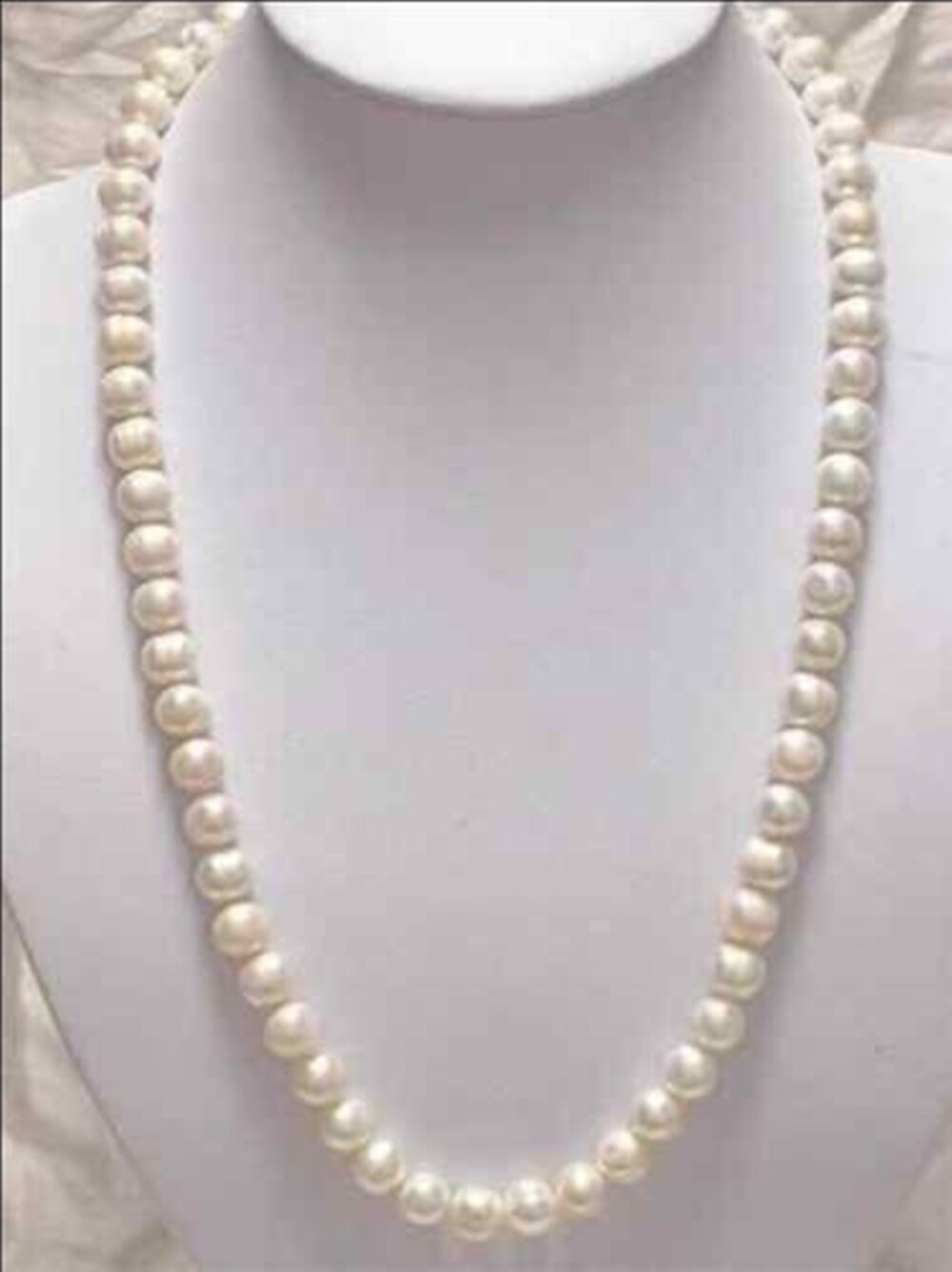 16-28 Inches Natural 8-9mm White Freshwater Cultured Round Pearl Necklace