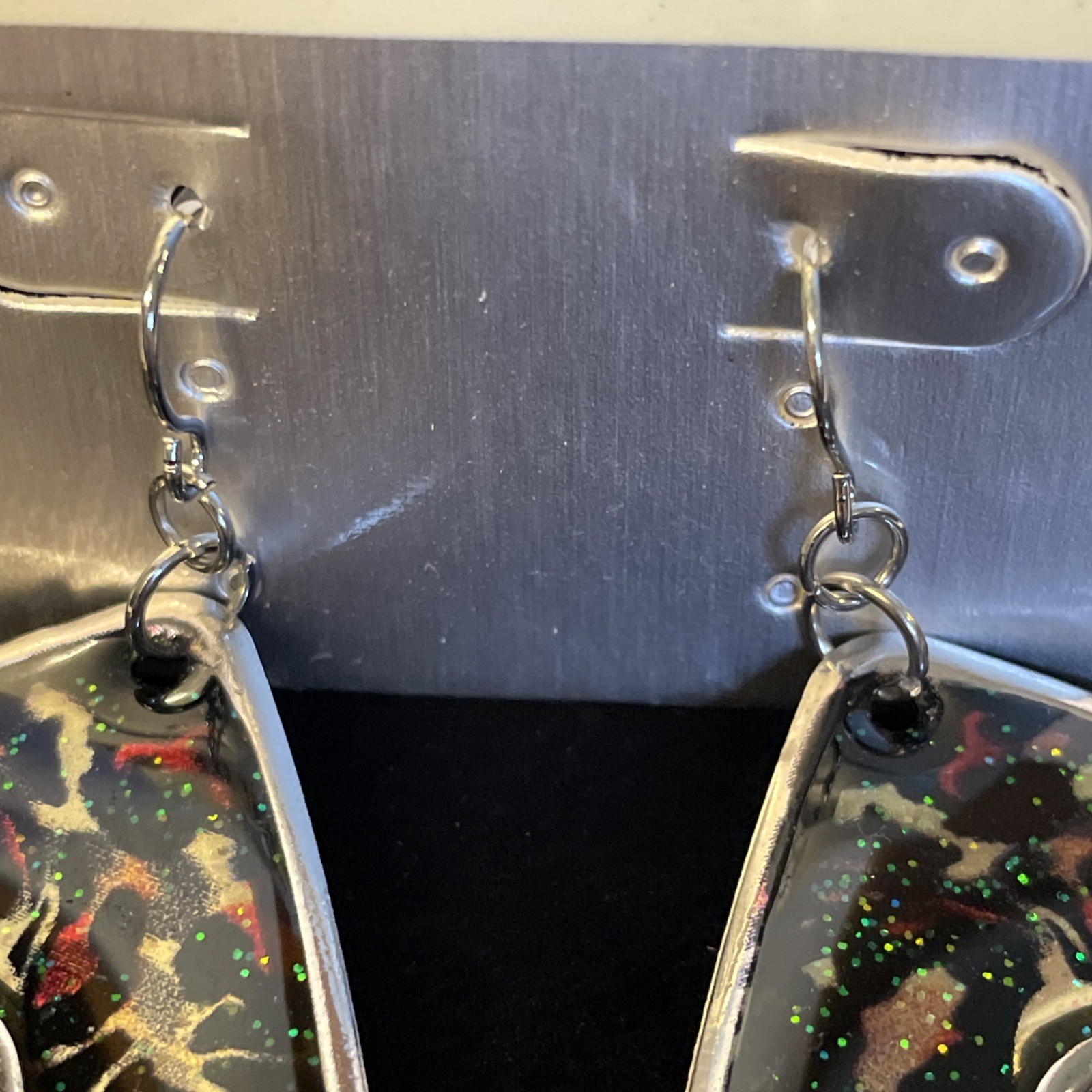 J&D Jewelry Leopard Print Earrings Black Red Gray Glitter 3.5″ Triangle Dangle