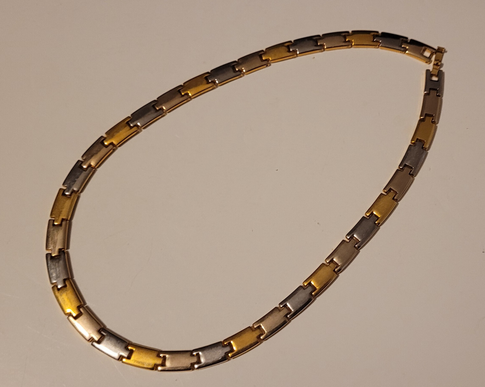 Gold Silver Two Tone Necklace 17″