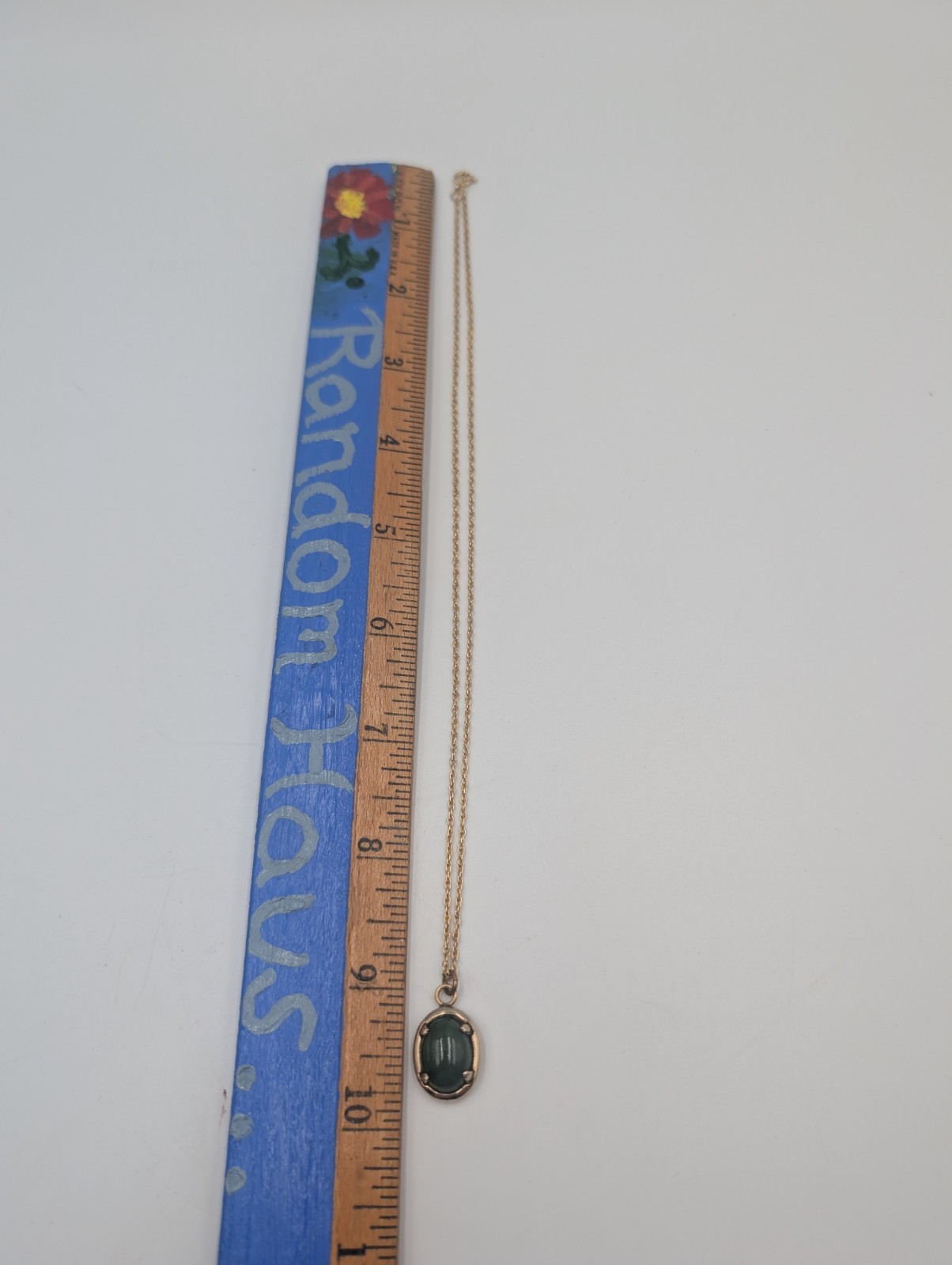 Lovely Little Jade And Gold Colored Chain 10 Inches Long CJ