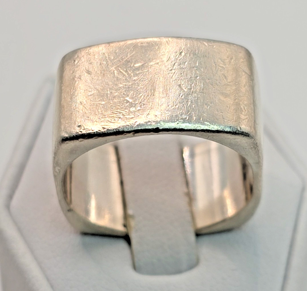 STUNNING .925 Vintage Sterling Silver Square Estate Ring Size 10.75