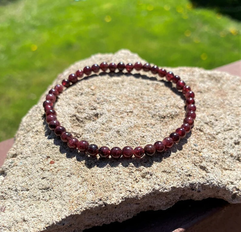 5mm Garnet Gemstone Beads Healing Reiki Chakra Grounding Women Bracelet Gifts