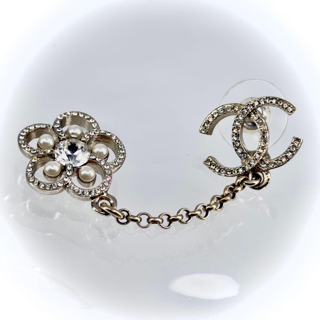 CHANEL Coco Mark Earrings Icon Pearl Flower Rhinestone Women’s Jewelry