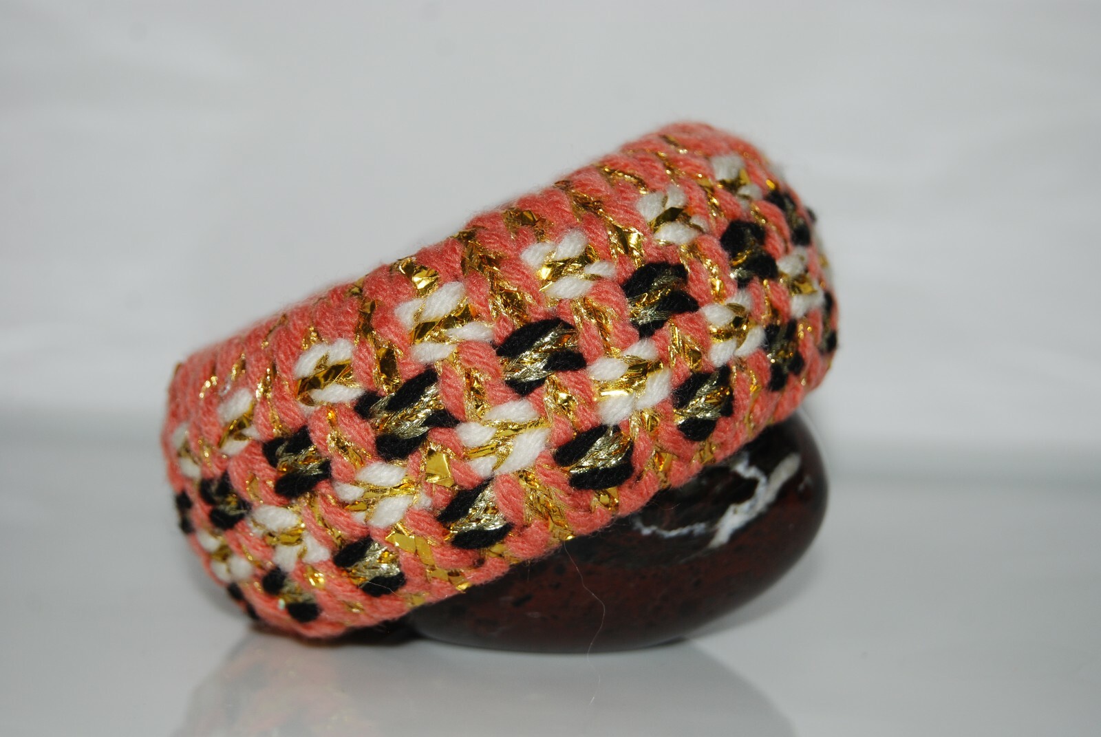 LARGE BOLD ELEGANT RUNWAY COUTURE PINK BLACK WOOL TWEED STATEMENT CUFF BRACELET
