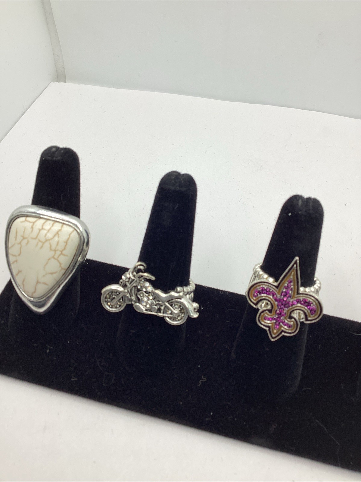 Lot Of 5 STRETCHY Costume Rings. See Pics For Sizes