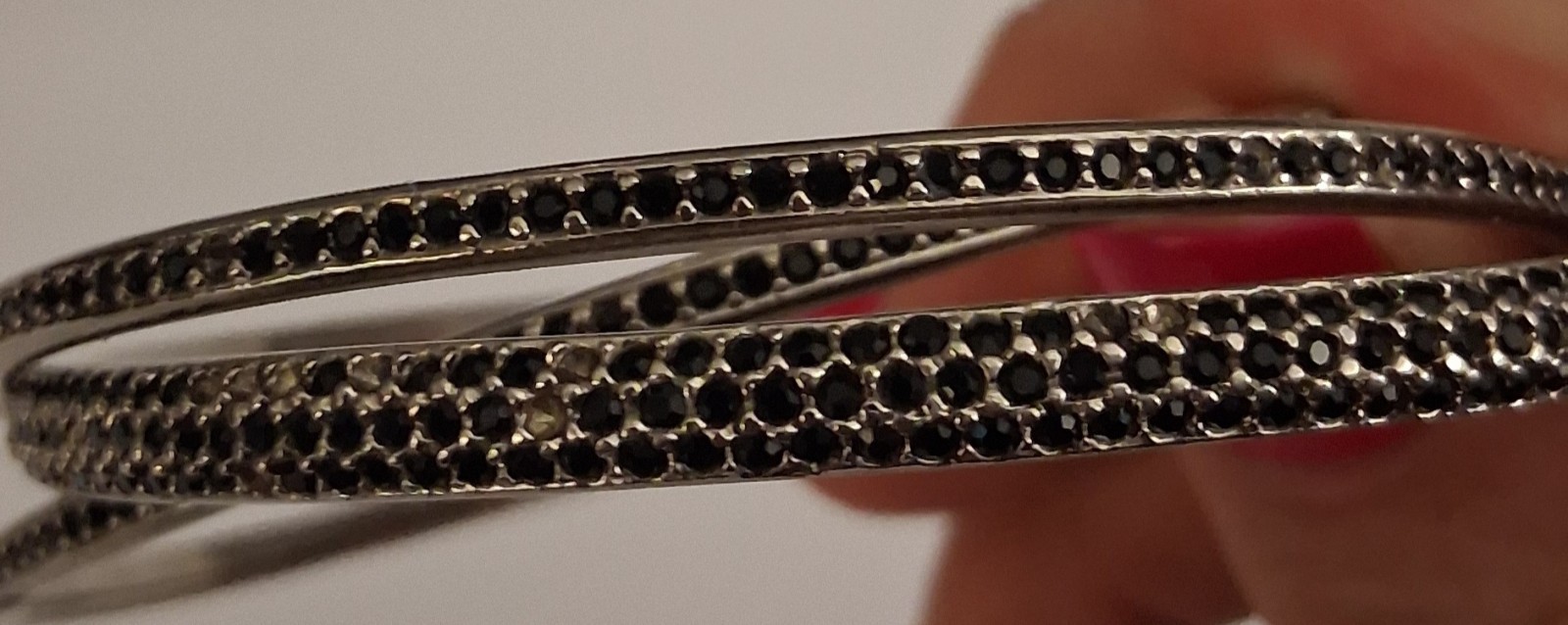 Set of 3 Silver Tone Stackable Bangle Bracelets Black Round Pavé Rhinestones