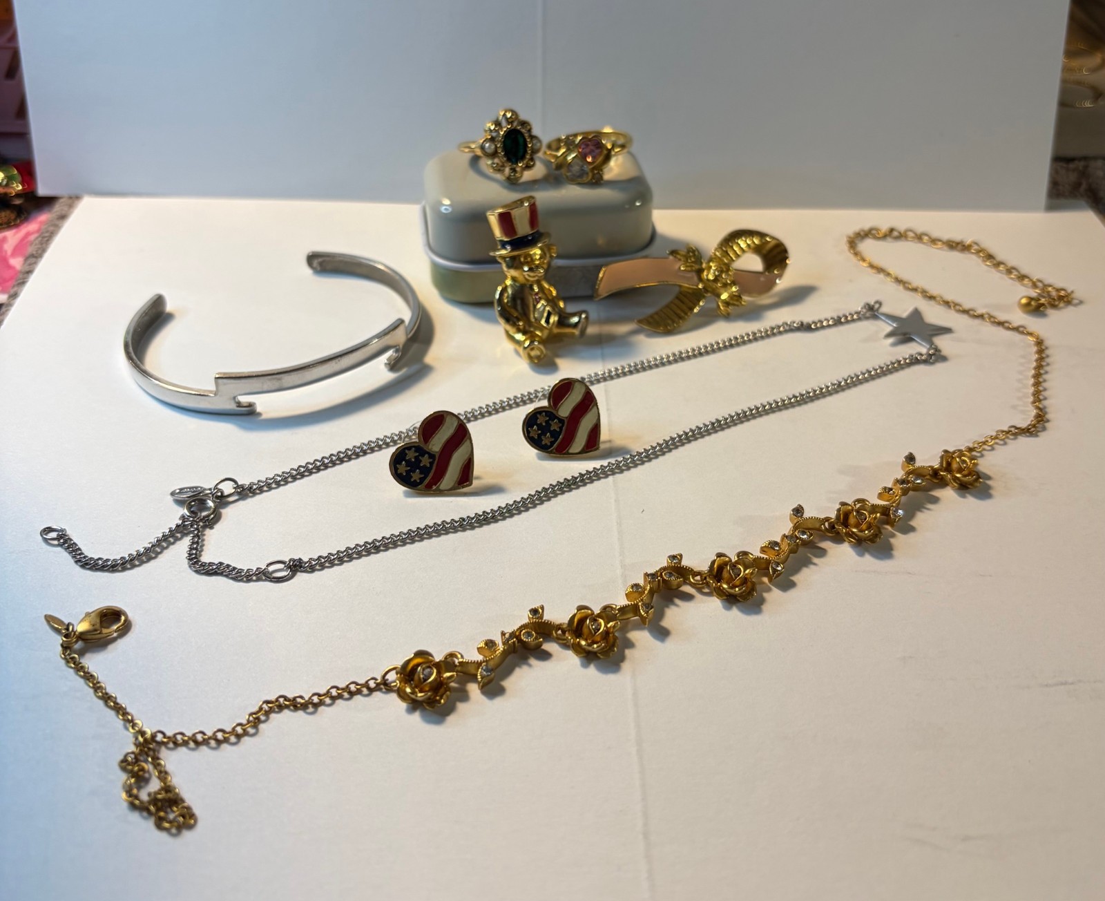 Avon Costume Jewelry – As Is – Varied Lot – 8 Pieces in Good Vintage Condition