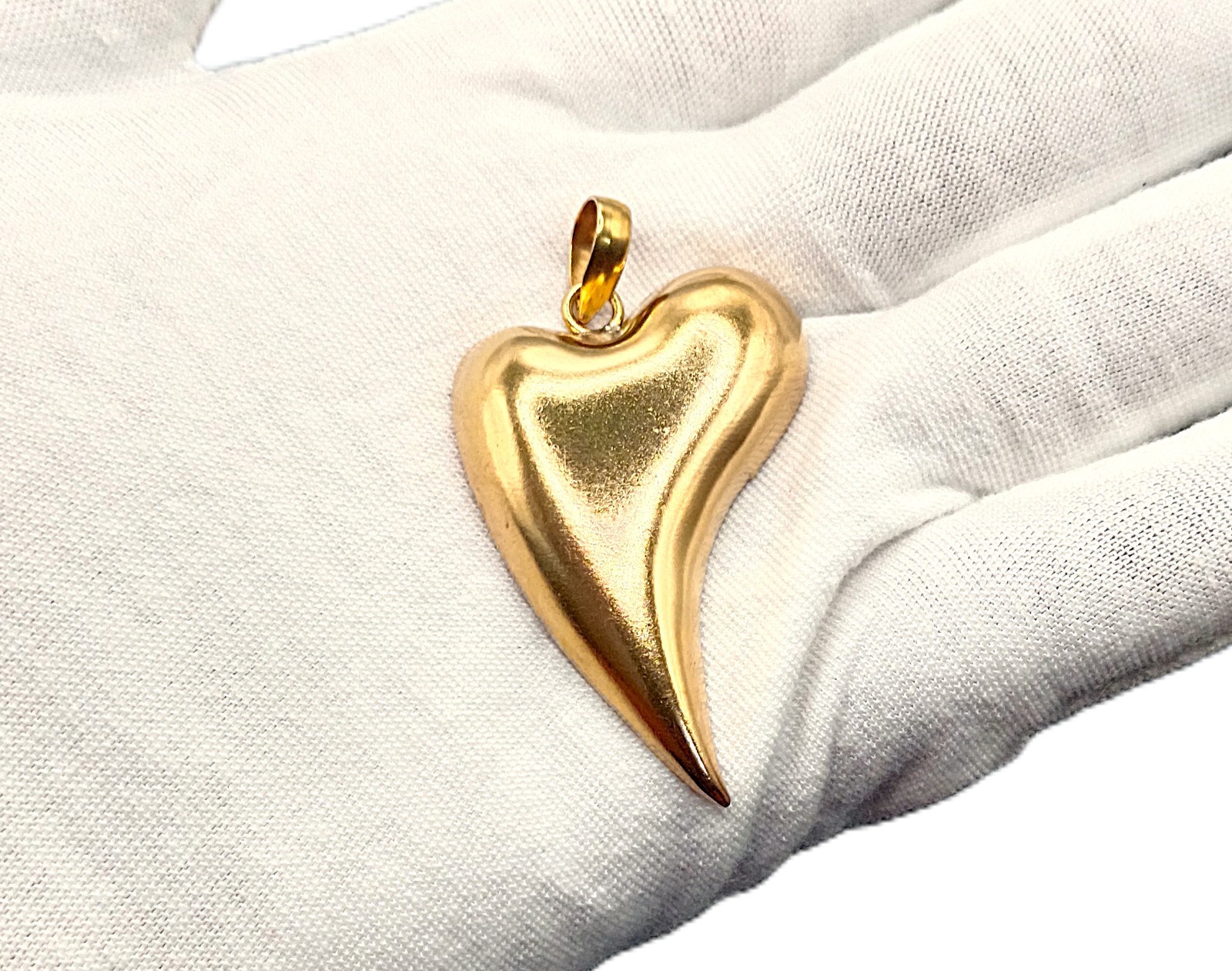 Solid Brass Charm, 18k Gold Plated, Jewelry Heart delicate