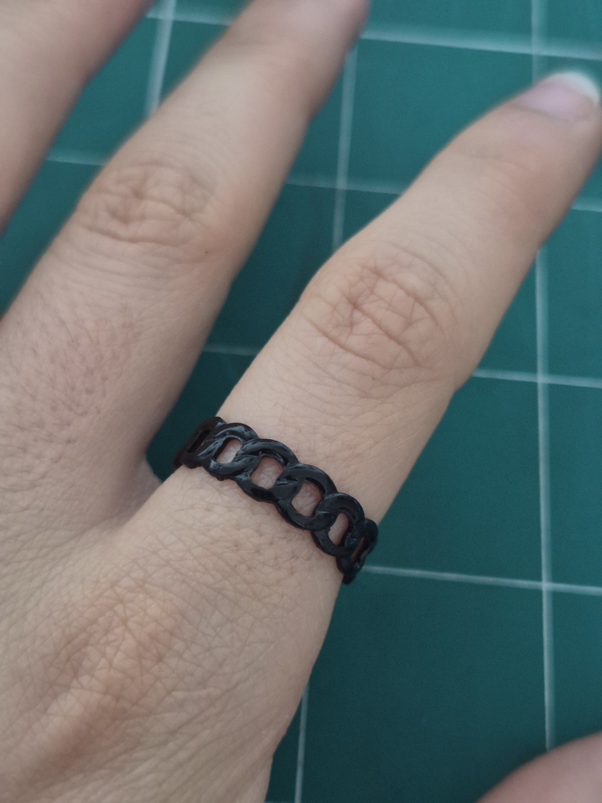 Black Open Link Chain Band Ring, Adjustable Open Band, Size 6
