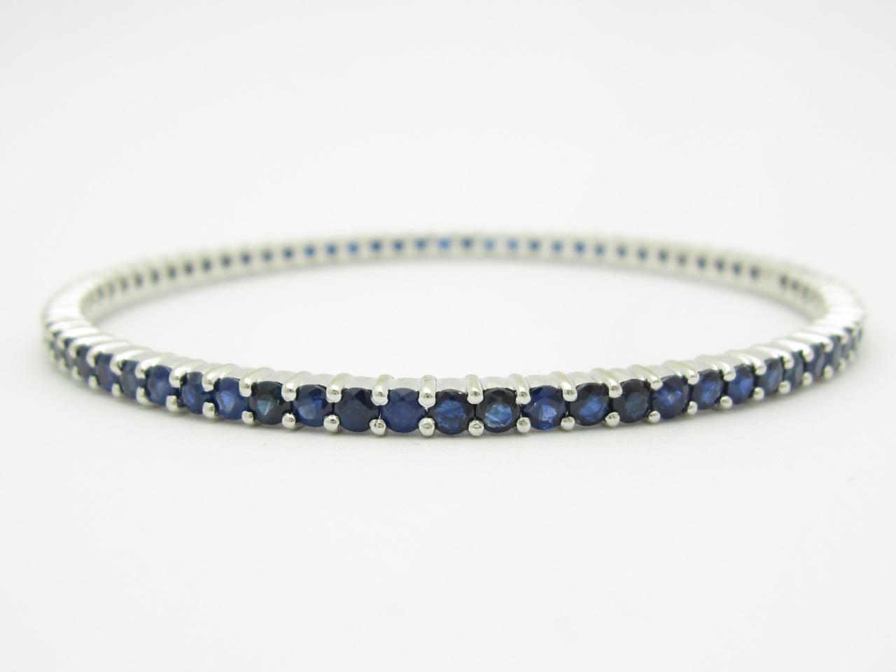 18k White Gold Blue Sapphire Eternity Bangle Bracelet 9.02ct tw 15.2 Gr 3.46mm W