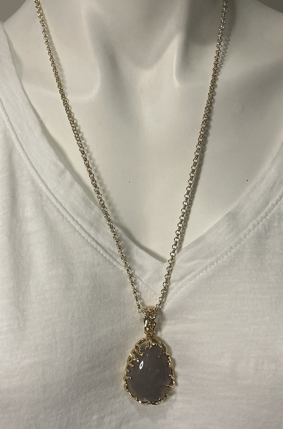 Gold Tone Cable Chain Necklace Oval Lavender Pendant Charm, Lobster, 12-18 in