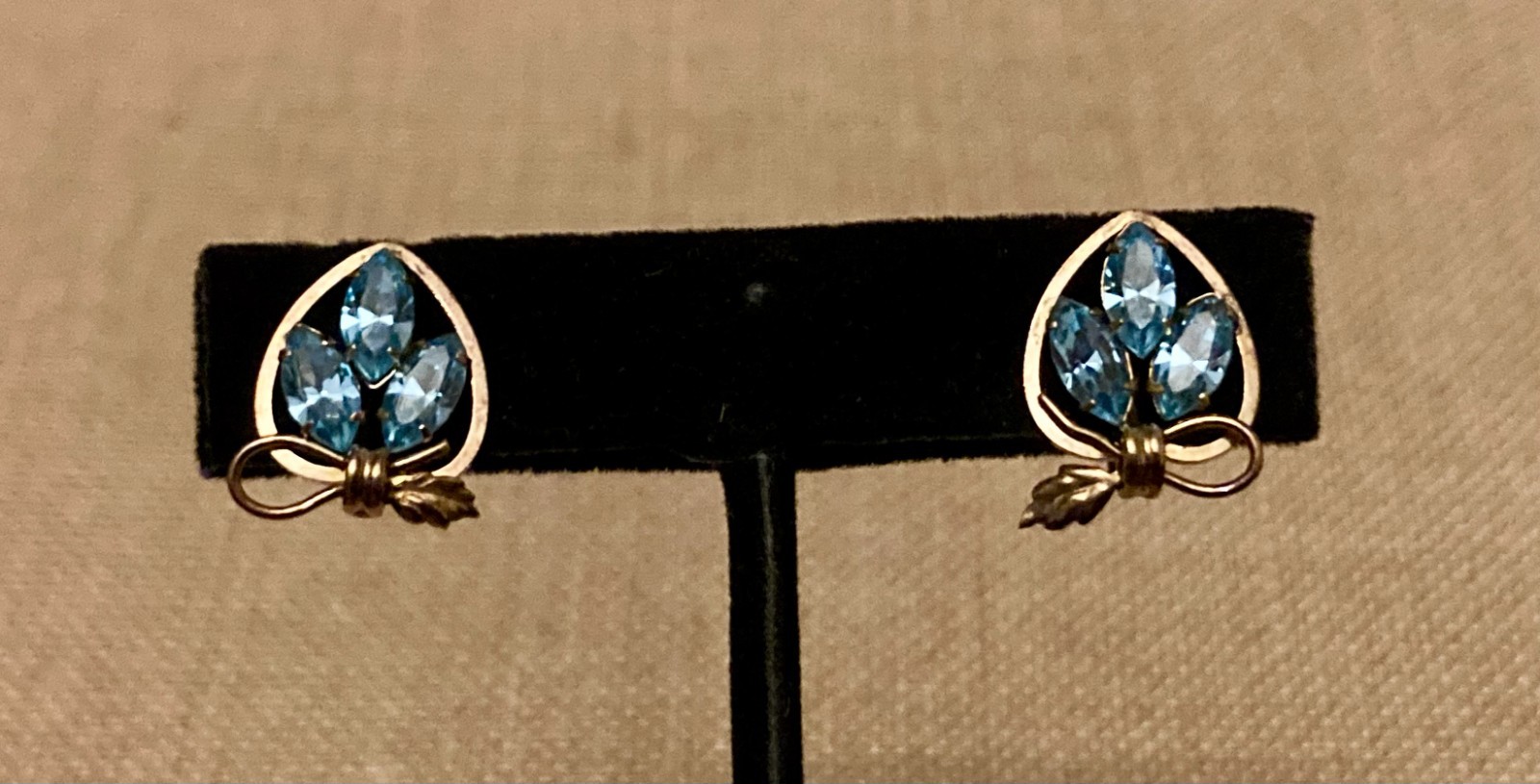 Vintage JMS 1/20 12K Gold Filled Earrings Blue Screw Back