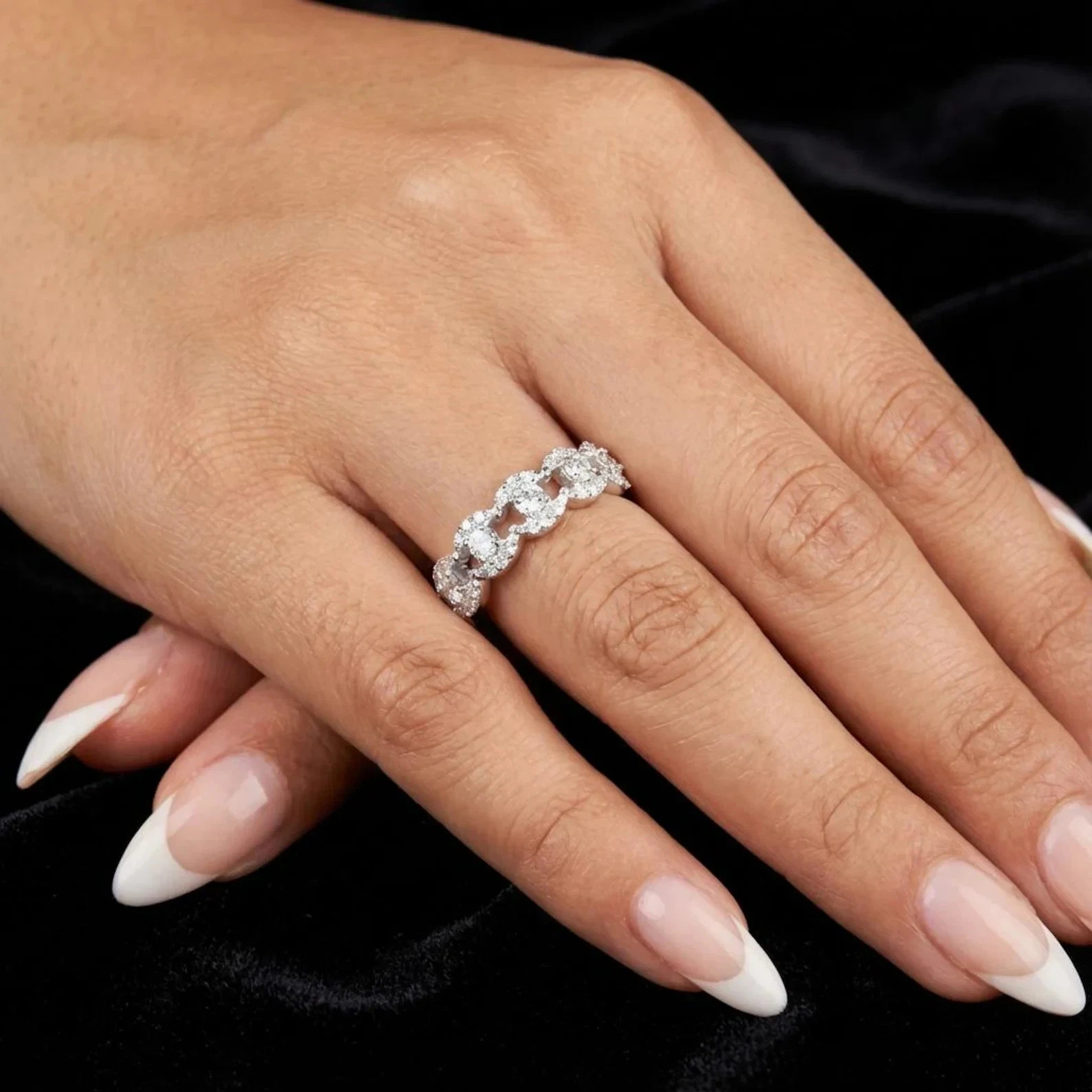 2Ct Round Cut Simulated Diamond Women’s Full Eternity Ring 14k White Gold Plated
