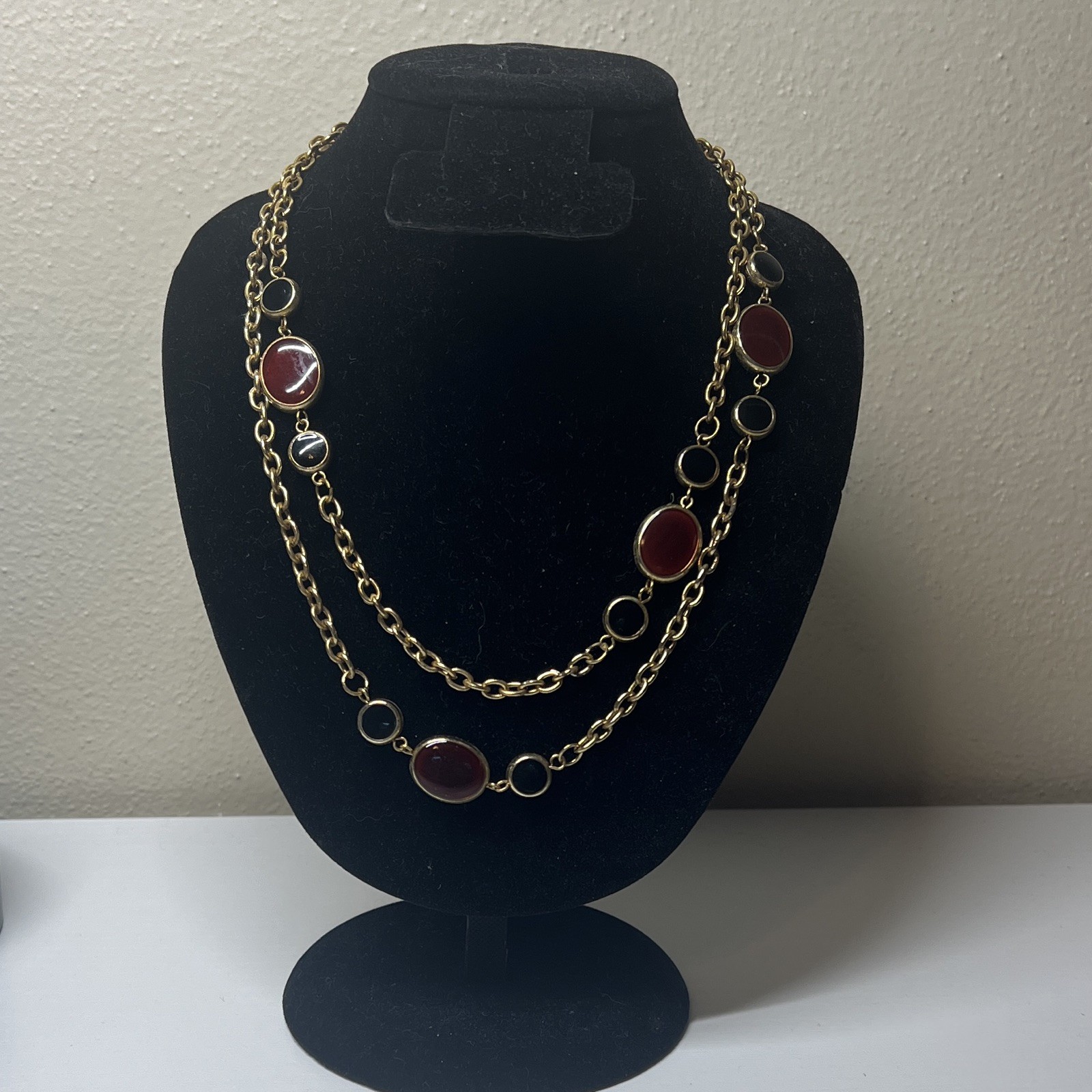 Gold Tone Layered Station Necklace Bezel Red Oval Oval Link Lobster 18 in
