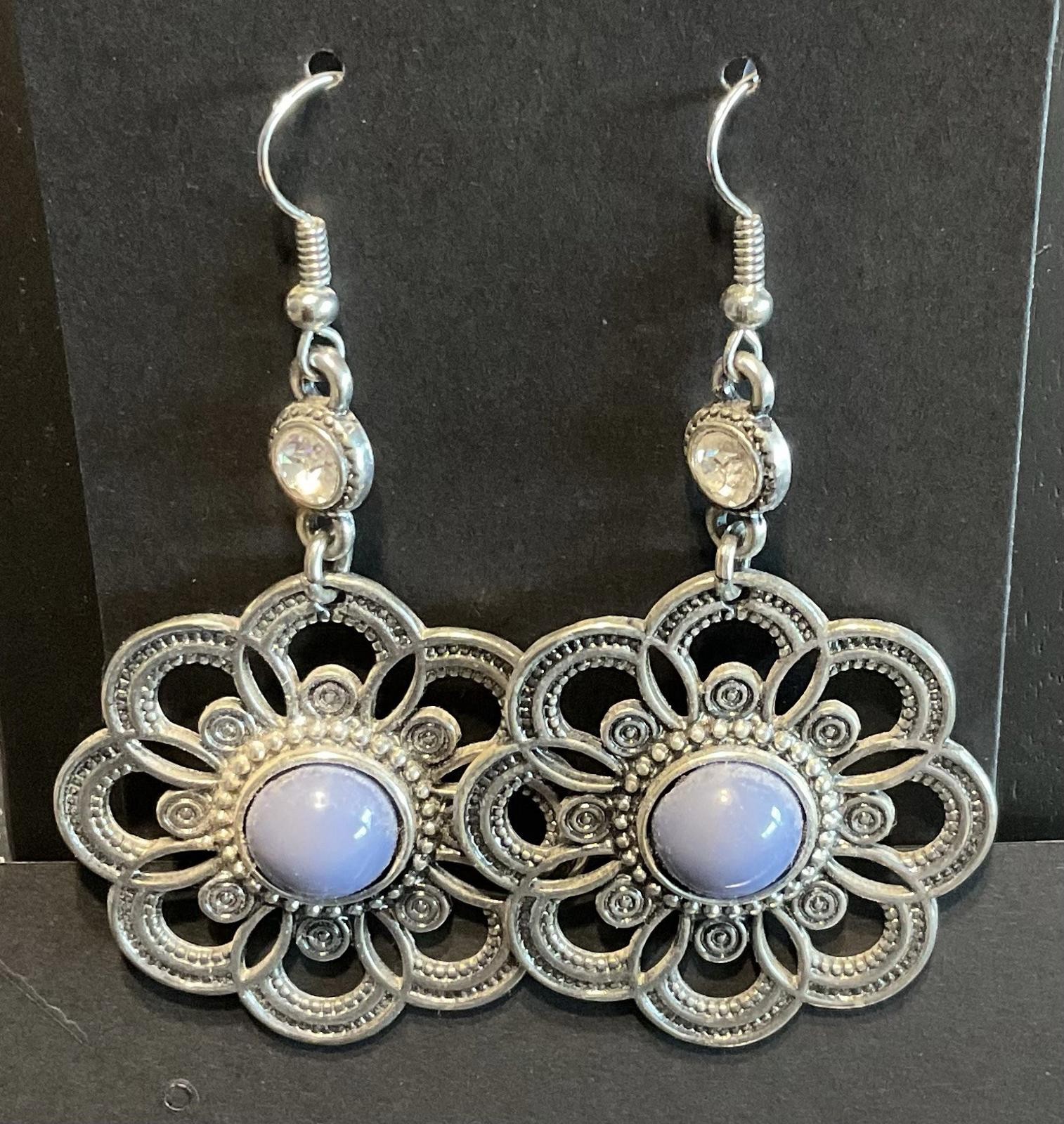 Silver Tone Round Scalloped Earrings With Blue Bead Center Costume Jewelry