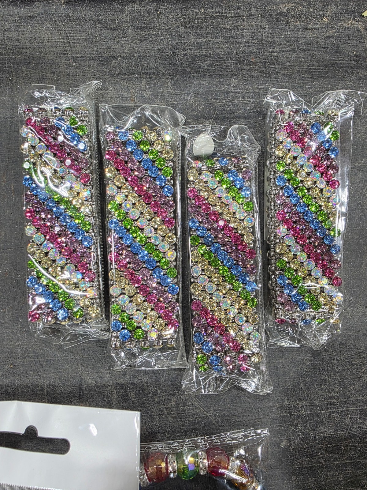 fashion jewelry lots wholesale 101 Pieces. See Description. Ship From Arizona