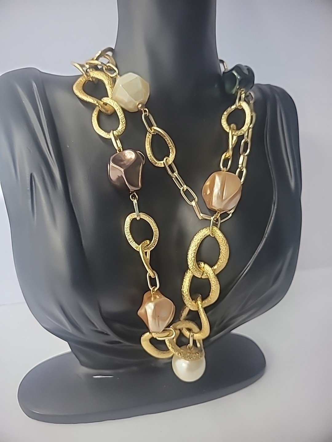 Vintage Necklace Beaded Blue Pink Gold Tone Chain Jewelry Costume